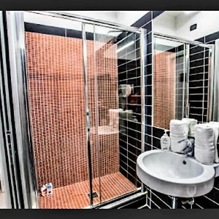Golfo Di Orosei Rooms Rome Exterior photo